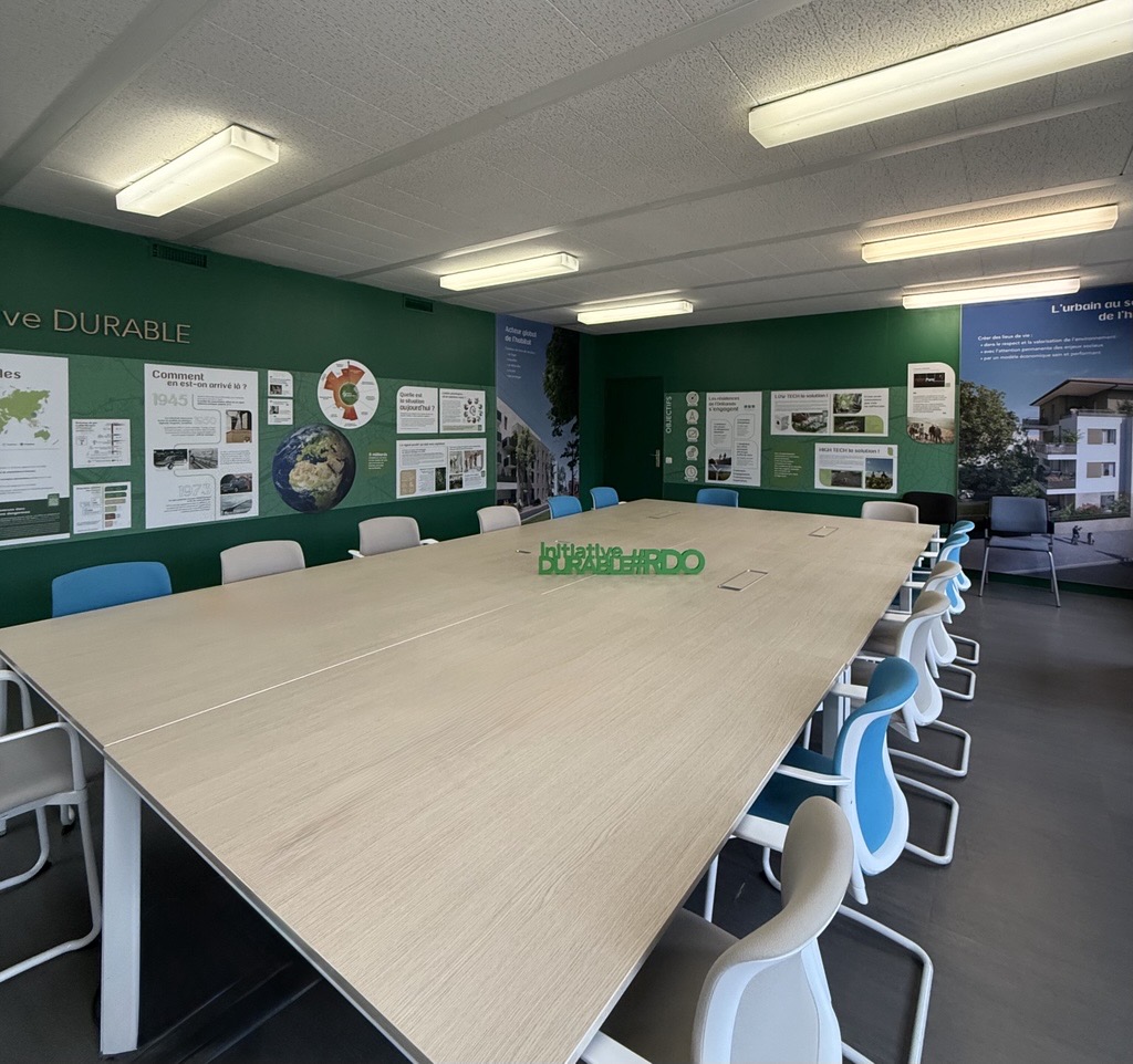 Salle de réunion exposition RSE locaux, siège des résidences de l'Orléanais